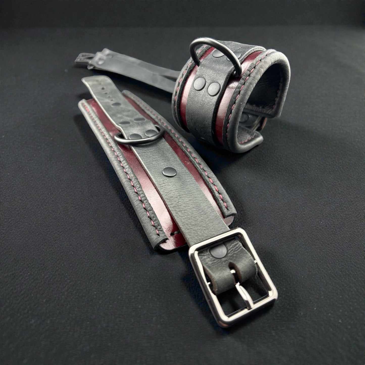 Deluxe Leather Handcuffs (Pair)