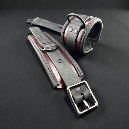 Deluxe Leather Handcuffs (Pair)