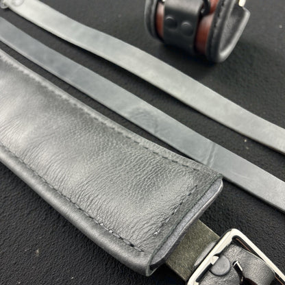 Deluxe Leather Handcuffs (Pair)