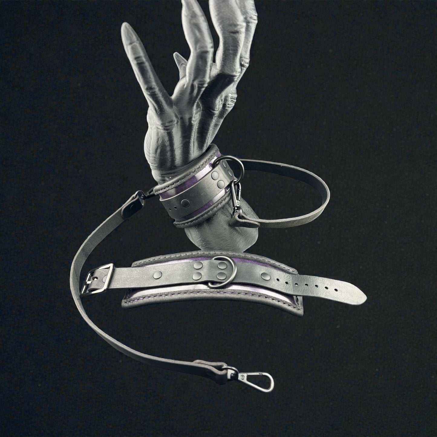 Deluxe Leather Handcuffs (Pair)