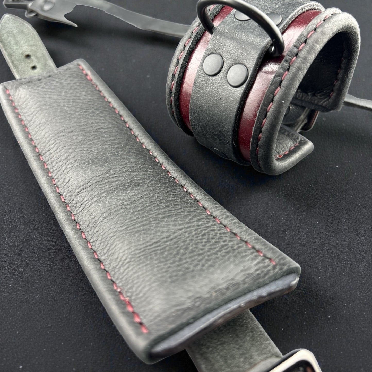 Deluxe Leather Handcuffs (Pair)