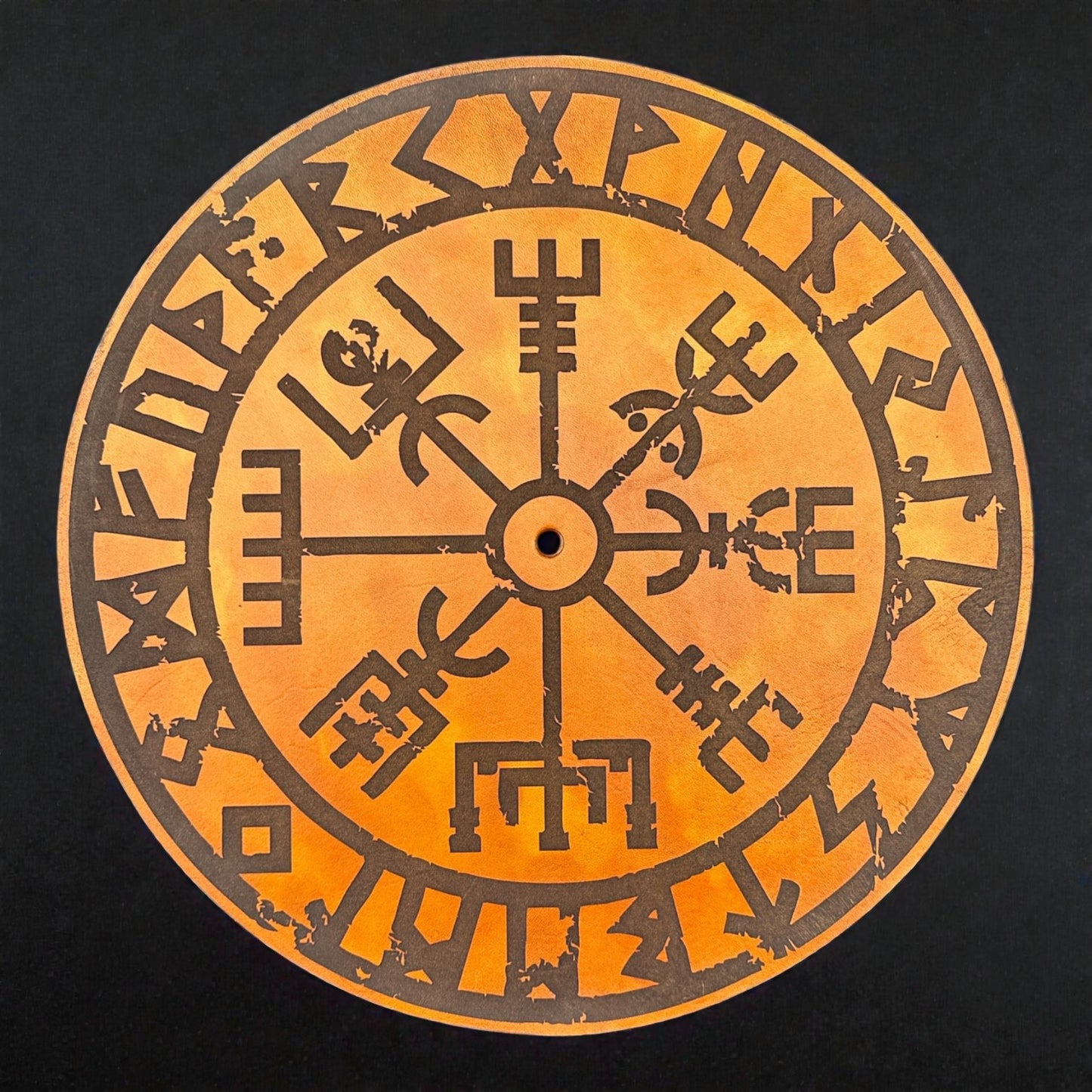 Vegvísir Viking Compass Leather Turntable Pad