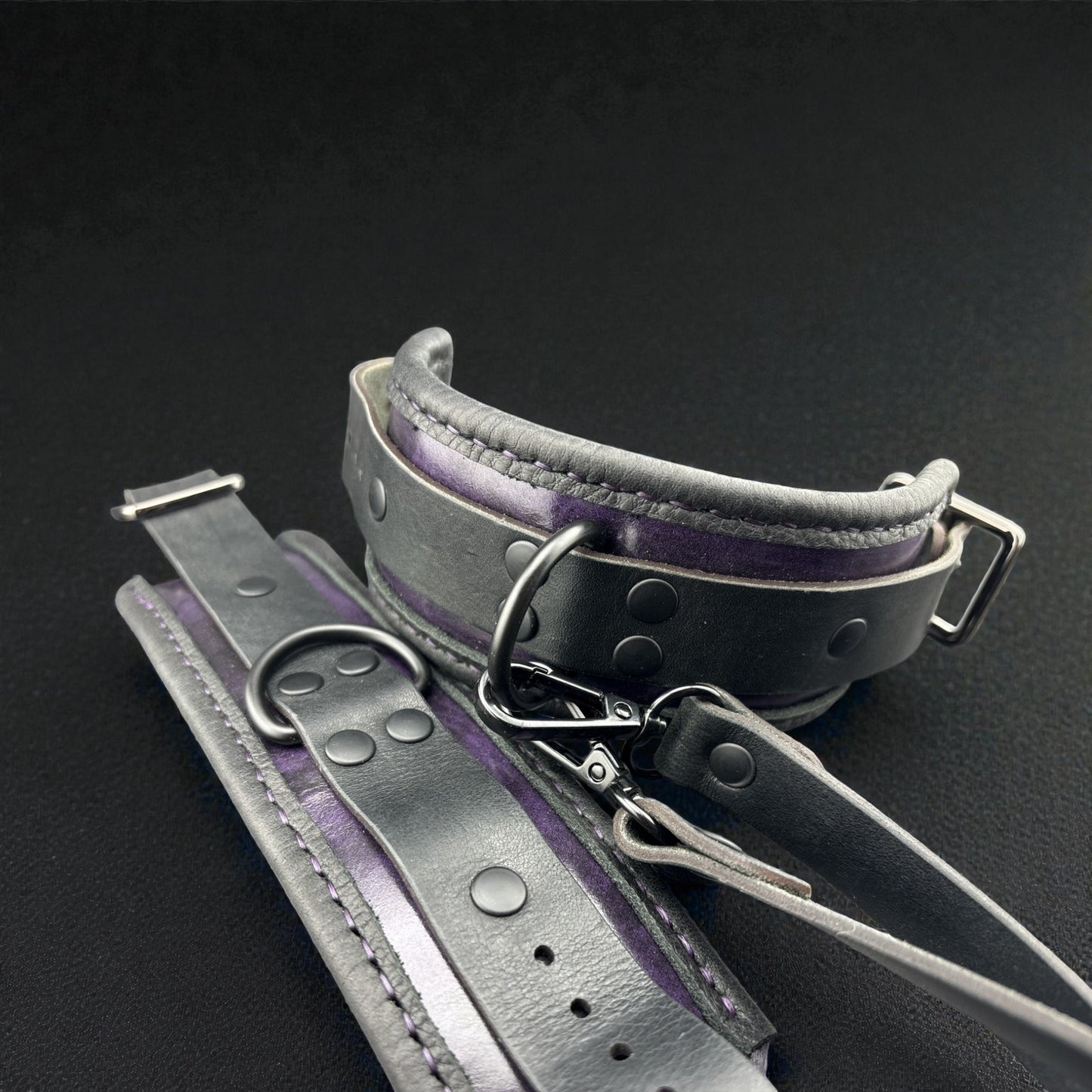Deluxe Leather Handcuffs (Pair)